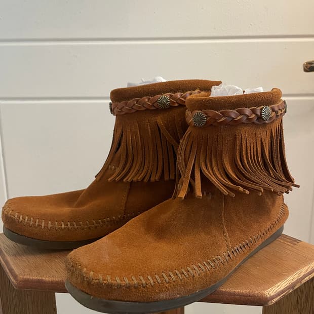 미네통카 숏부츠