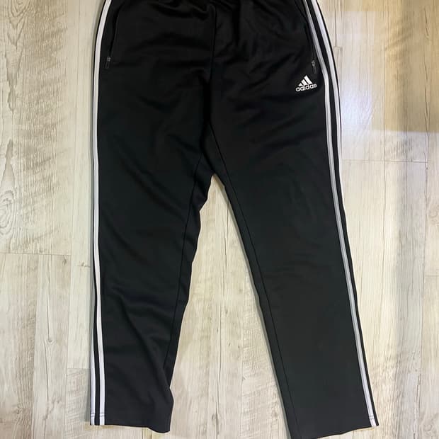 아디다스 트랙팬츠