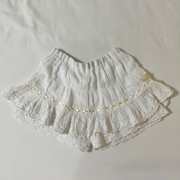 빈티지 리즈리사깔 히메갸루 라떼갸루 화이트 큐롯