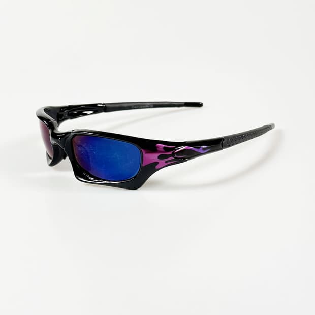 퍼플 플레임 랩어라운드 스포티 빈티지 선글라스