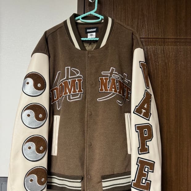 도미넌트 바시티 자켓