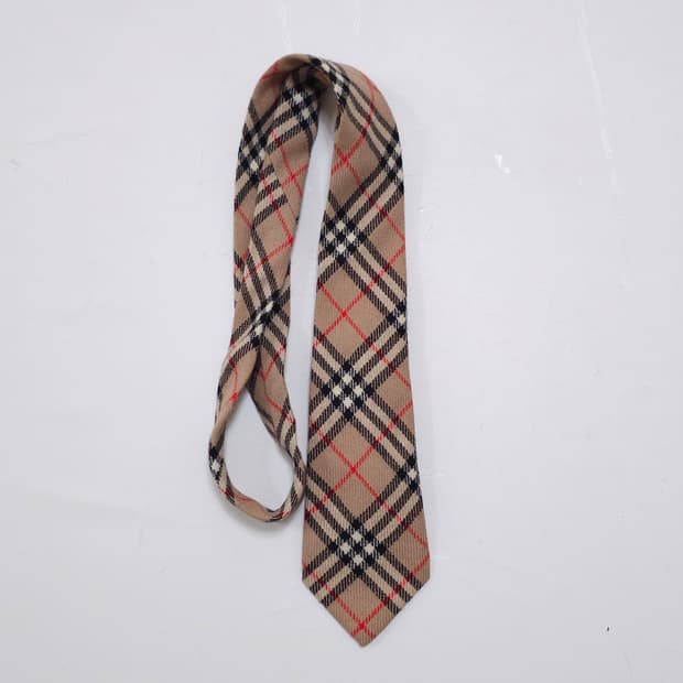버버리 노바체크 울넥타이