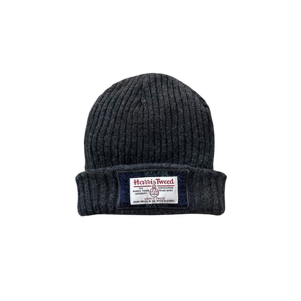 ⋅✱ ࣪₊Harris Tweed Beanie࣪⋅'..₊