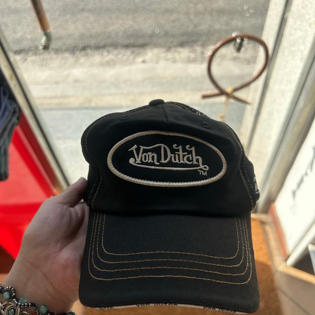 00‘s von dutch mesh cap