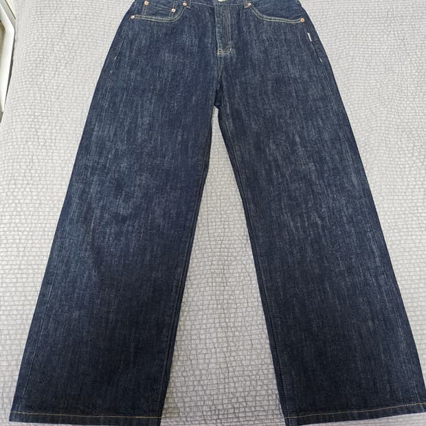 에스피오나지 셀비지 릴렉스드 데님 팬츠 L 팝니다.