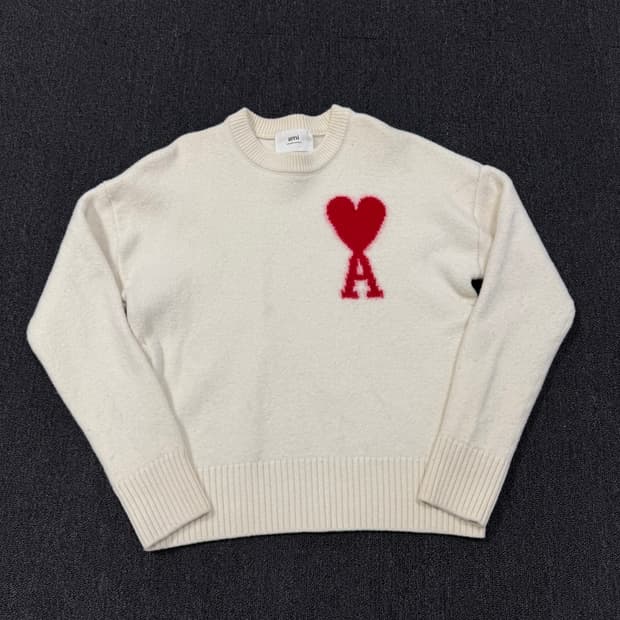 아미 빅 하트로고 모 니트