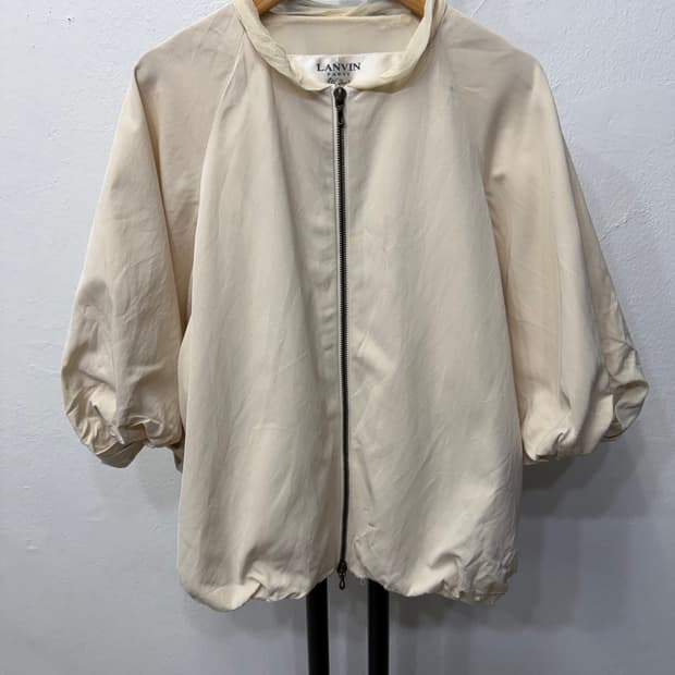 정품) 랑방 한섬 오버핏 아이보리색 칠부점퍼 34