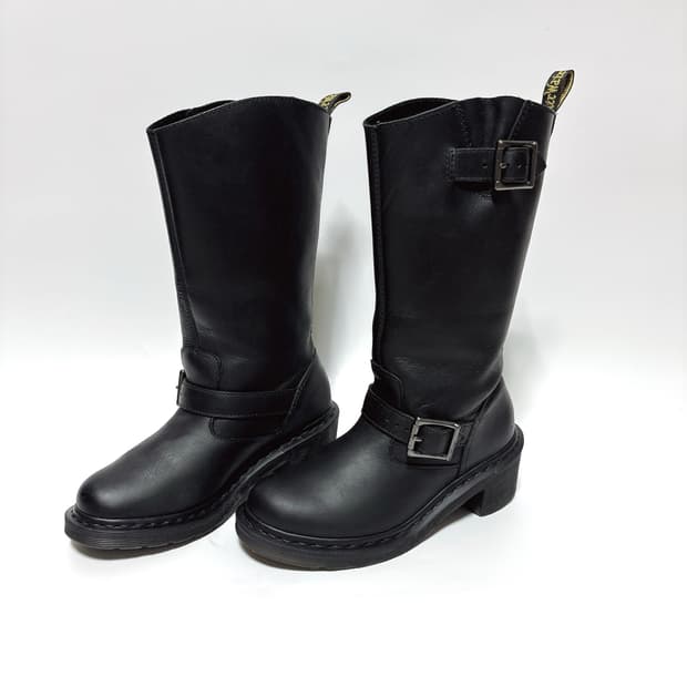 닥터마틴 로웨나 Dr.Martens rowena 엔지니어바이커 부츠 37