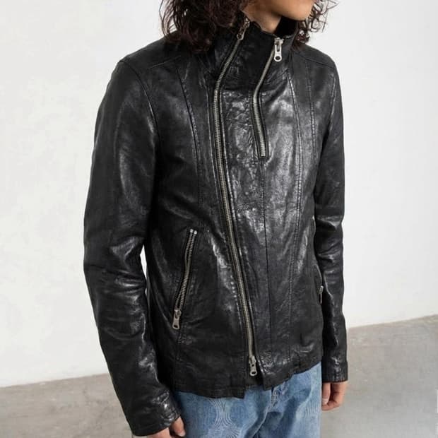 Takeshy Kurosawa 비대칭 더블집업 하이넥 레더 자켓