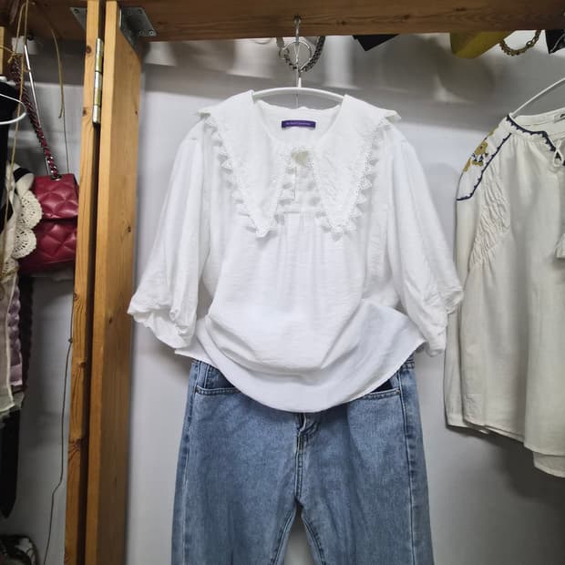더아이잗 컬렉션 쎄일러카라 블라우스