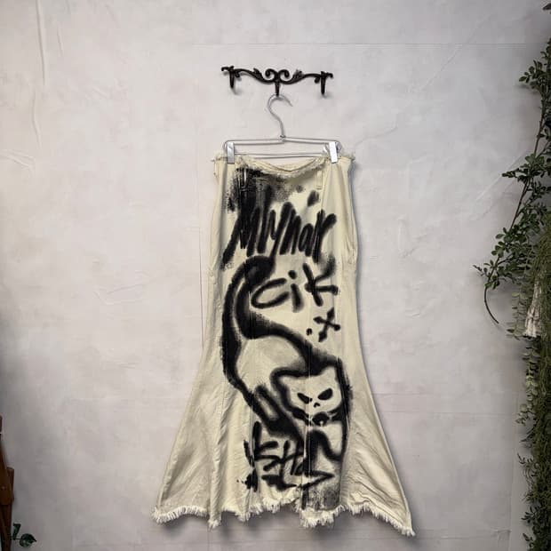 Eleven Shop97 Painted cat design skirt