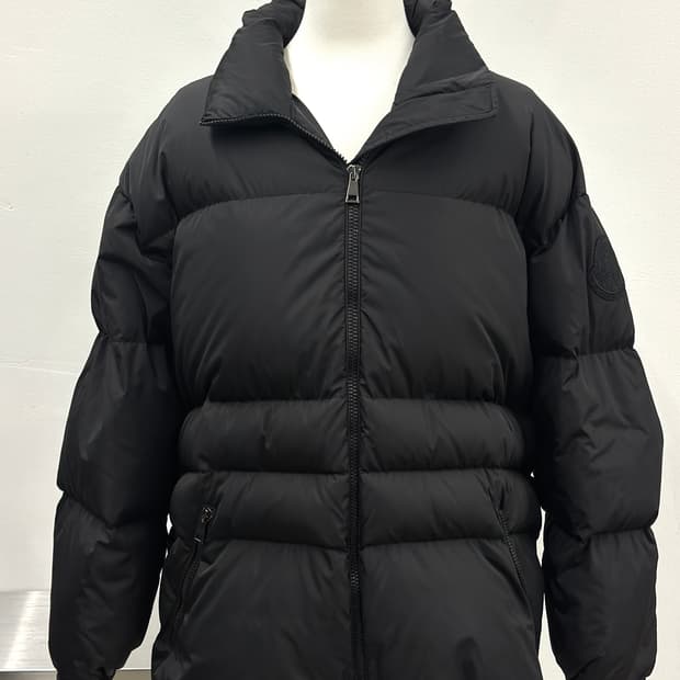 몽클레어 티악 빅와펜 패딩 자켓 