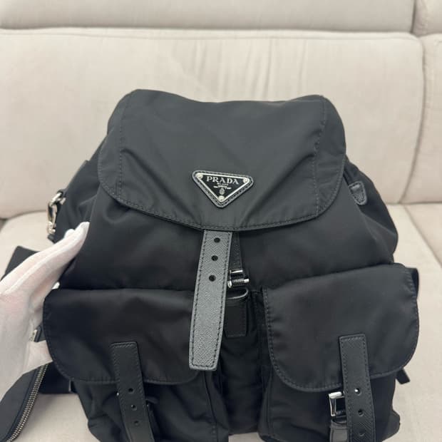 프라다 리나일론 백팩 라지