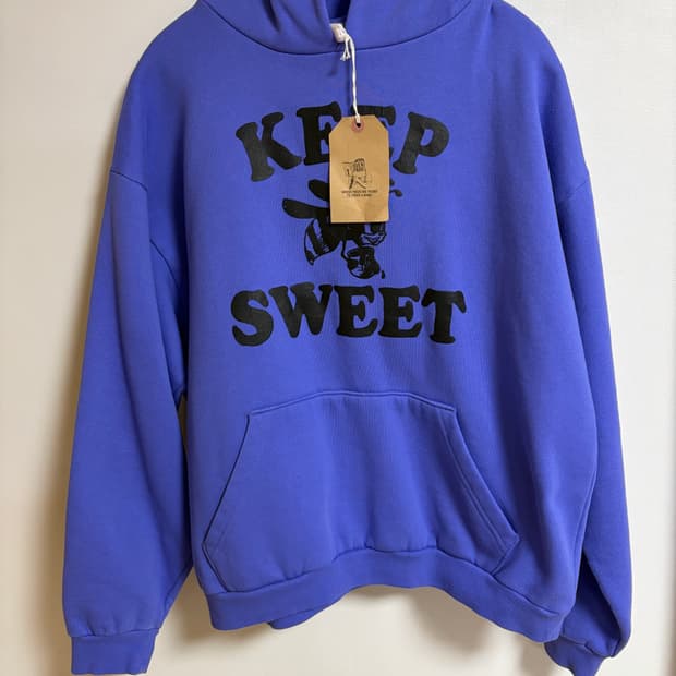 [M]컬렉트피시스 KEEP SWEET 후드티 퍼플