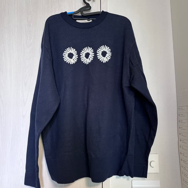 999휴머니티 크루넥 니트 3size 