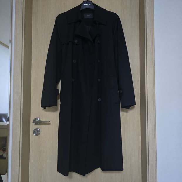 플레어업 트렌치 코트