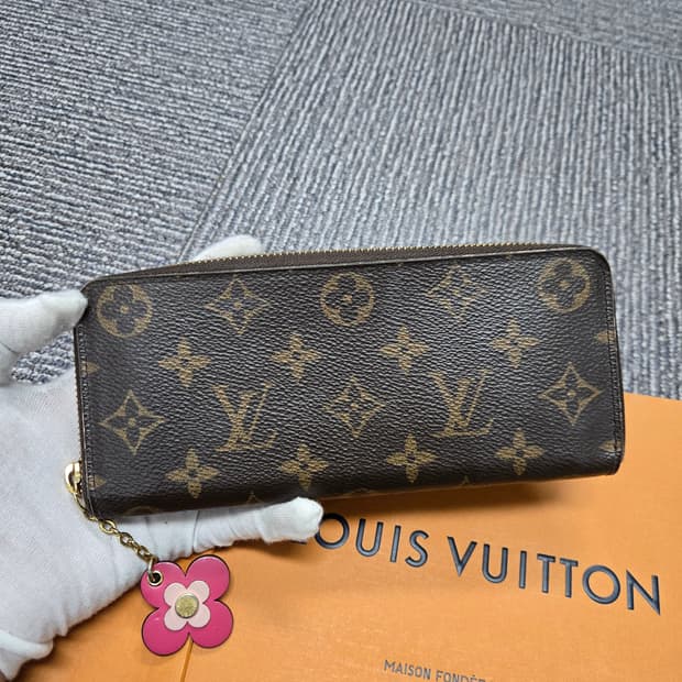 [특가][정품] 루이비통 클레망스 장지갑