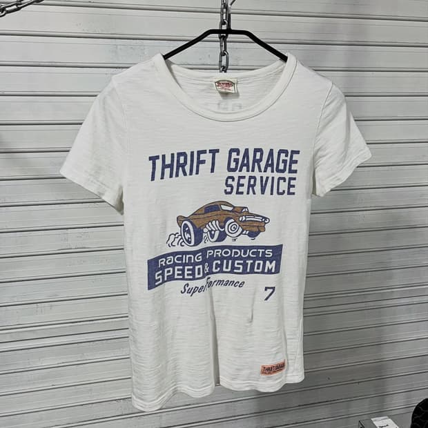2000s THRIFT GARAGE 🏎️🧑🏼🔧 tee