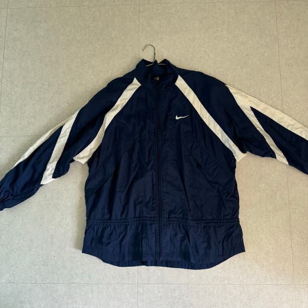 나이키 바람막이