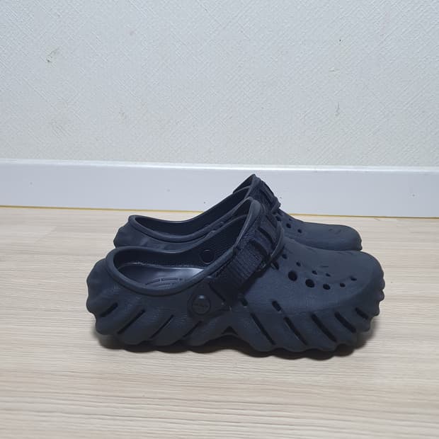 크록스 에코클로그 샌들 슬리퍼 230