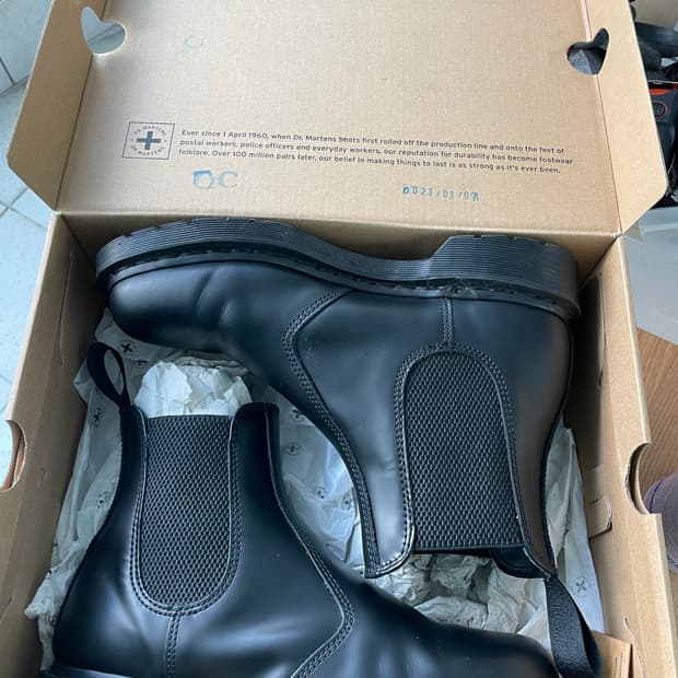 닥터마틴 2976 모노 첼시 부츠 (uk8) 42사이즈(280)