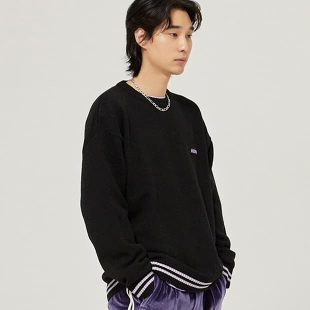 L ) 널디 백로고 크루넥 니트