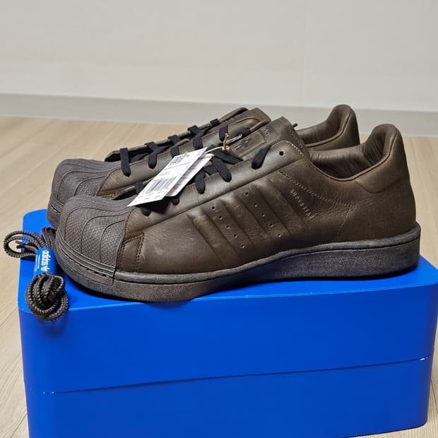290 새제품) (W) 아디다스 X 아바바브 슈퍼스타 브라운 JR4280