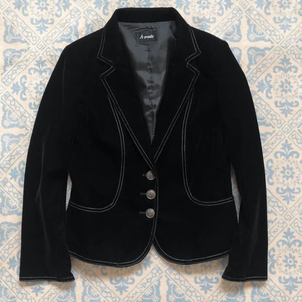 velvet stitch jacket