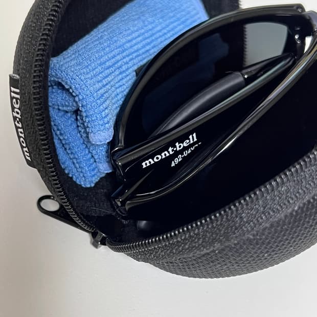 몽벨 트래킹 접이식 선글라스 블랙