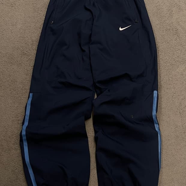 나이키 올드스쿨 토탈90 나일론 와이드 팬츠 처분 