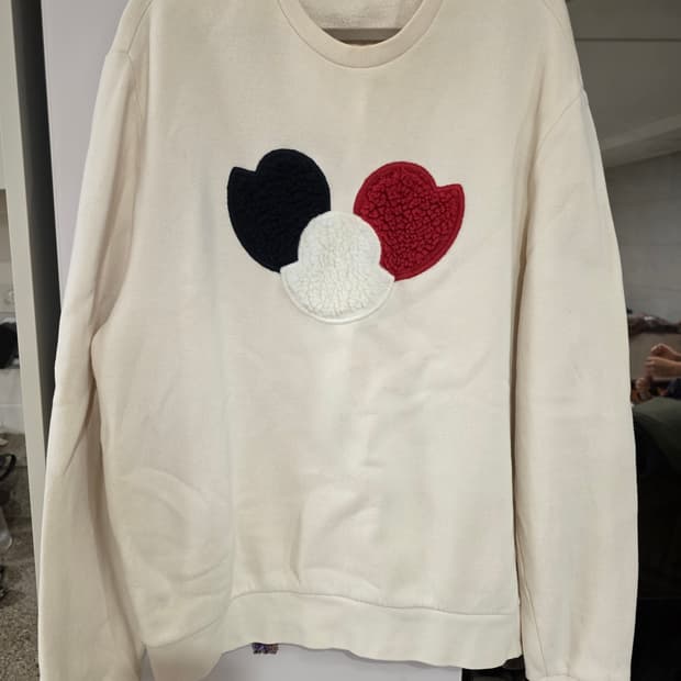 MONCLER 몽클레어 MAGLIA GIROCOLLO 빅로고 맨투맨