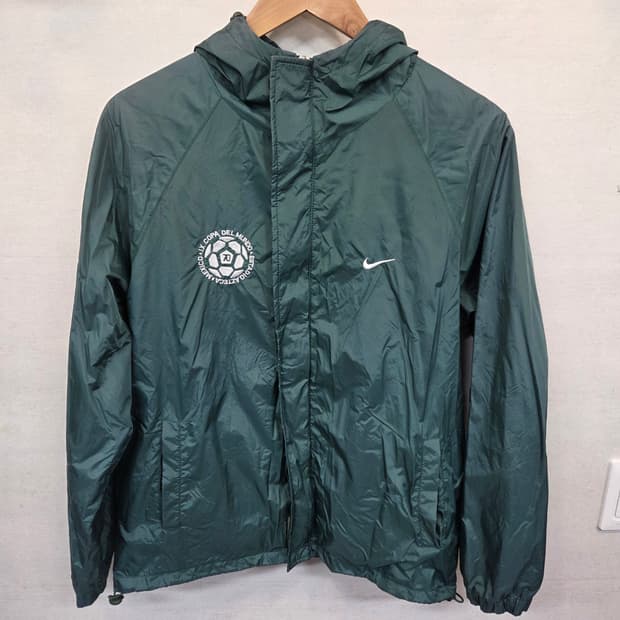 나이키 빈티지 올드스쿨 멕시코 70 바람막이 후드자켓 s
