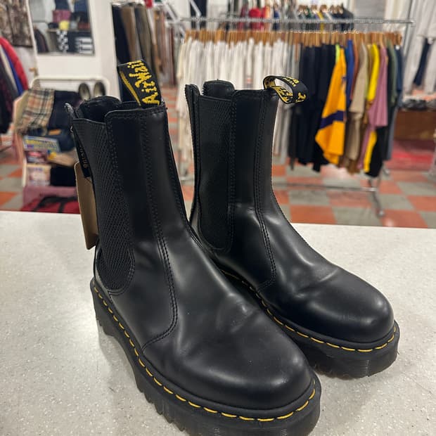 닥터마틴 여성 부츠