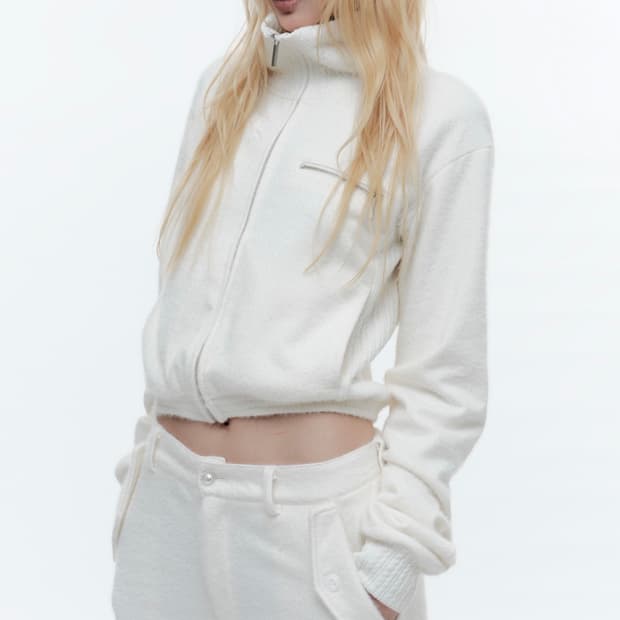 웻태그 하이넥집업 - 화이트 