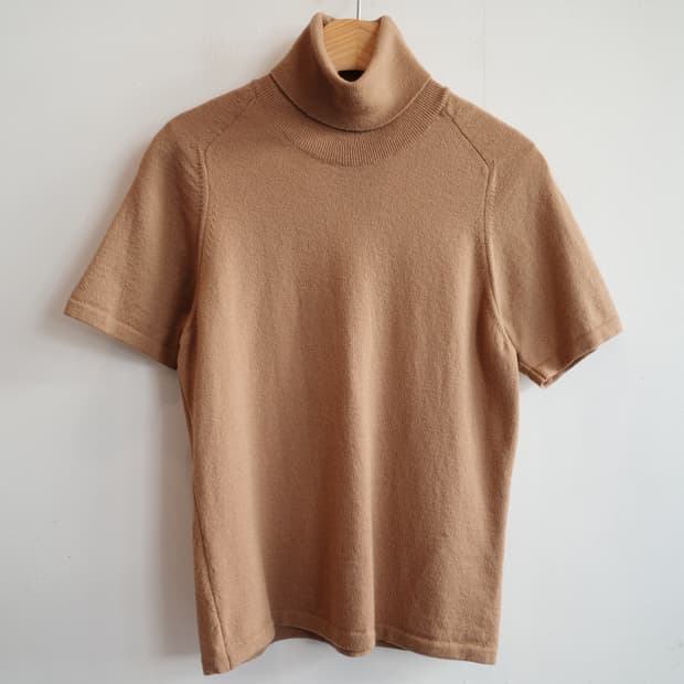 BURBERRY 버버리 울 터틀넥 (MADE IN ITALY)