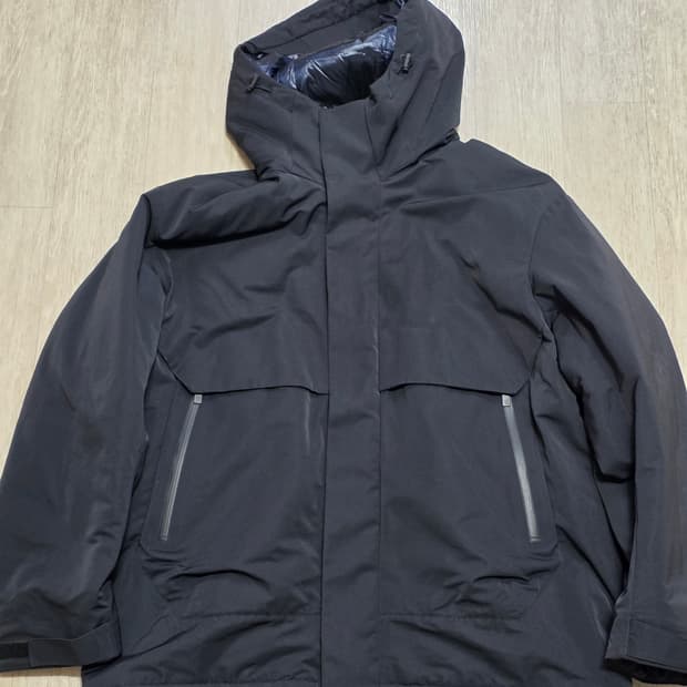 [L] 유니클로 질샌더 J+ 하이브리드 오버 파카