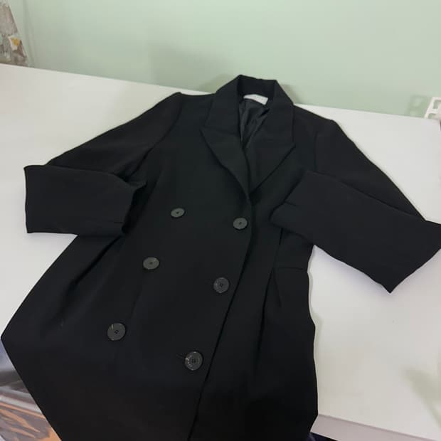 우먼S-M 산드로 라인핏 카라넥 블랙 원피스 블레이져