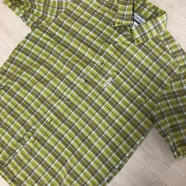 콜롬비아 체크 반팔 셔츠