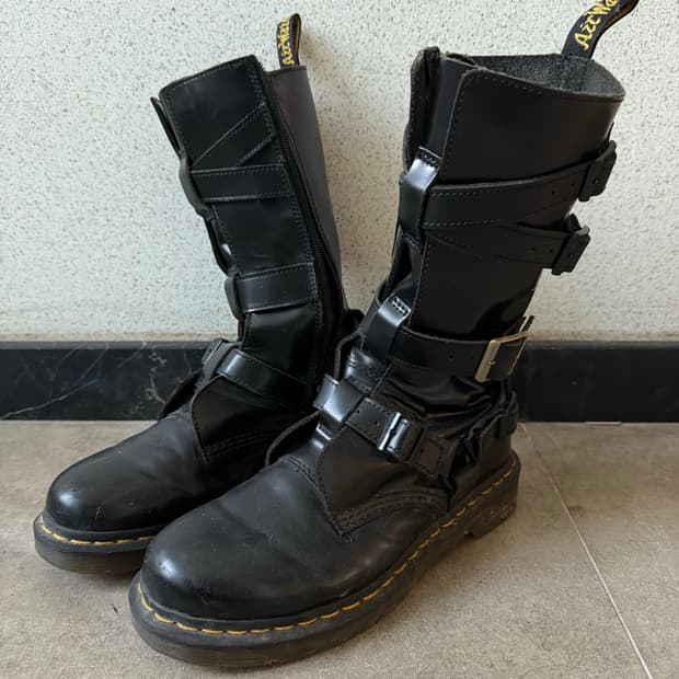 닥터마틴 240