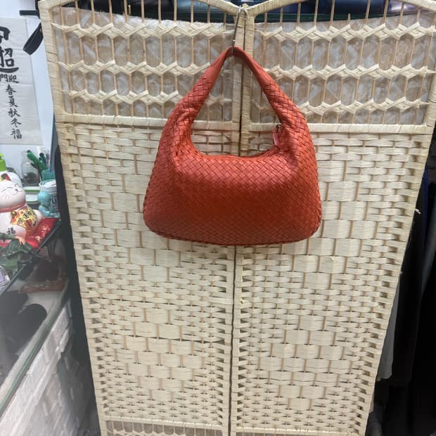 정품 보테카베네타 인트레치아토 호보백 팝니다