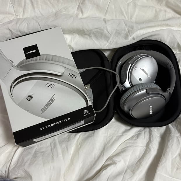 보스 헤드폰 실버 qc35 ll
