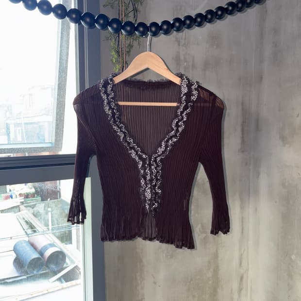 Frill check pleats cd