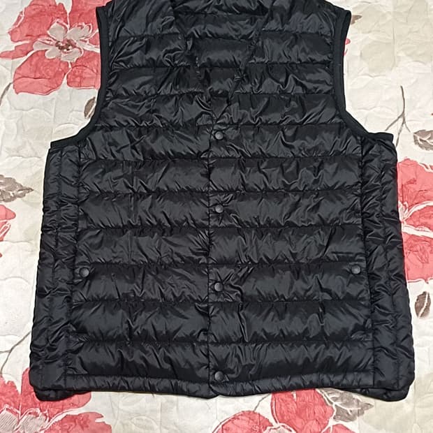 올젠 구스경량조끼 100 가슴52 기장65