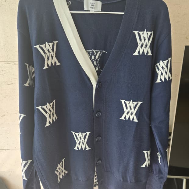 어뉴골프 가디건 XL