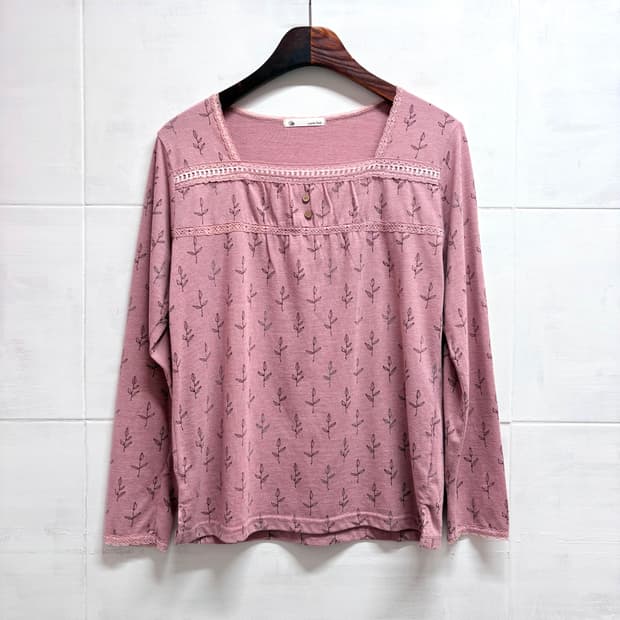 인디핑크 레이스 스퀘어넥 모리걸 롱슬리브 L JPN