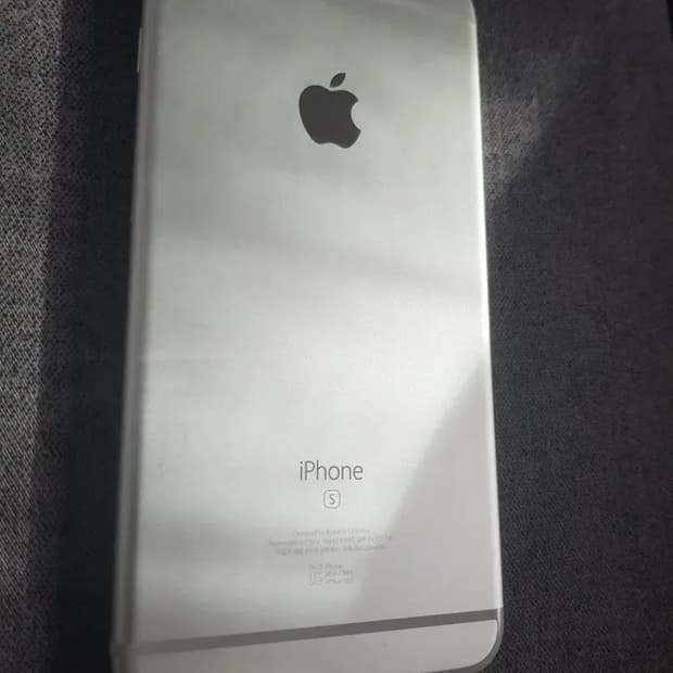 인스타 감성폰 아이폰 6s+ 실버 128기가 상태좋음 배터리 90이상 