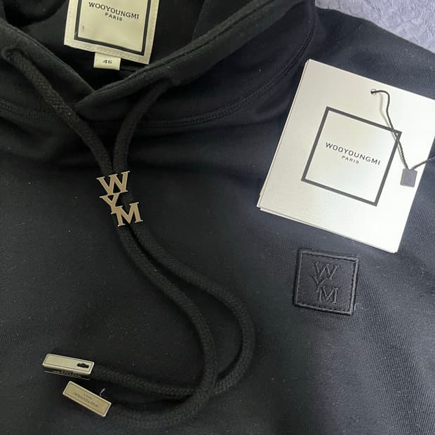 25FW 우영미 레터링 블랙 후드티 