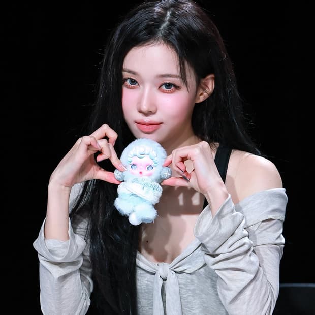 오운서 마리나무드 소프트 오프숄더 티셔츠 베이지 리본스트랩투웨이매듭브이넥