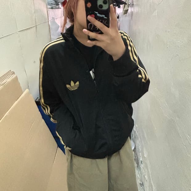 아디다스 골드 라인 트랙탑