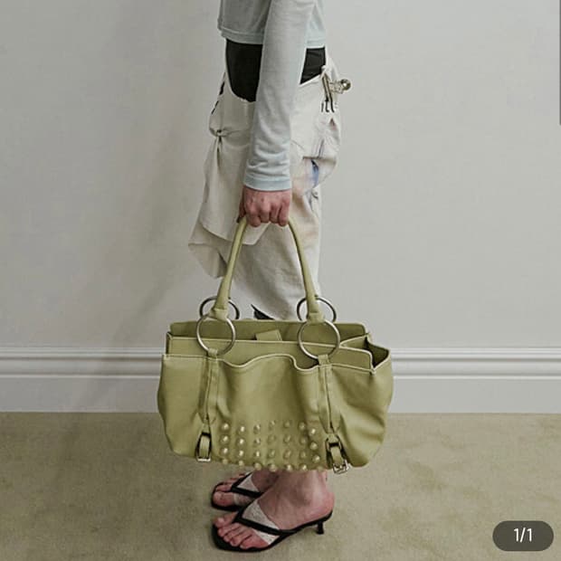 스컬프터 스터드 토트백